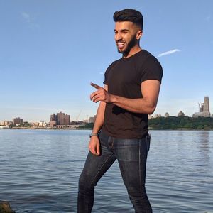 Meet your Posher, Usman